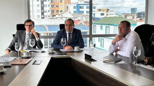 Camara de comercio de tunja se reune con alcalde de tunja Mikhail Krasnov