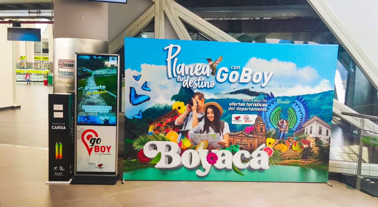 En la Terminal de Transporte de Tunja se encuentra un tótem interactivo donde puedes planear tu destino en Boyacá.