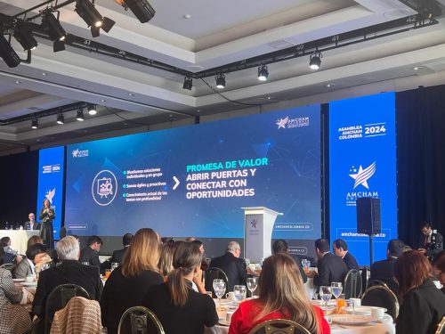 La Asamblea Amcham 2024 se analiza el valor de información en la era digital con expertos nacionales e internacionales.