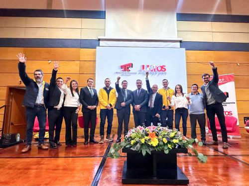 En el Centro de Convenciones de la Cámara de Comercio de Tunja, disfrutamos de un evento memorable junto a los fundadores de Bruder, La Bolsa de Valores de Colombia y Pum