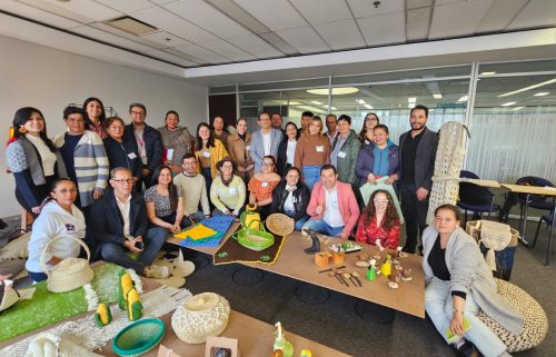En convenio con las cámaras del departamento y de Bogotá, los artesanos tuvieron la oportunidad de exhibir sus productos hechos a mano.