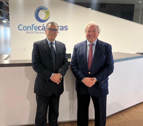 Presidente Ejecutivo de la Cámara de Comercio de Tunja, John Jairo Martínez en reunión con Presidente de Confecámaras, Julián Domínguez Rivera.