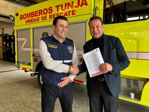 Bomberos y Cámara de Comercio de Tunja renuevan alianza con descuentos de hasta el 50% para fortalecer la seguridad empresarial