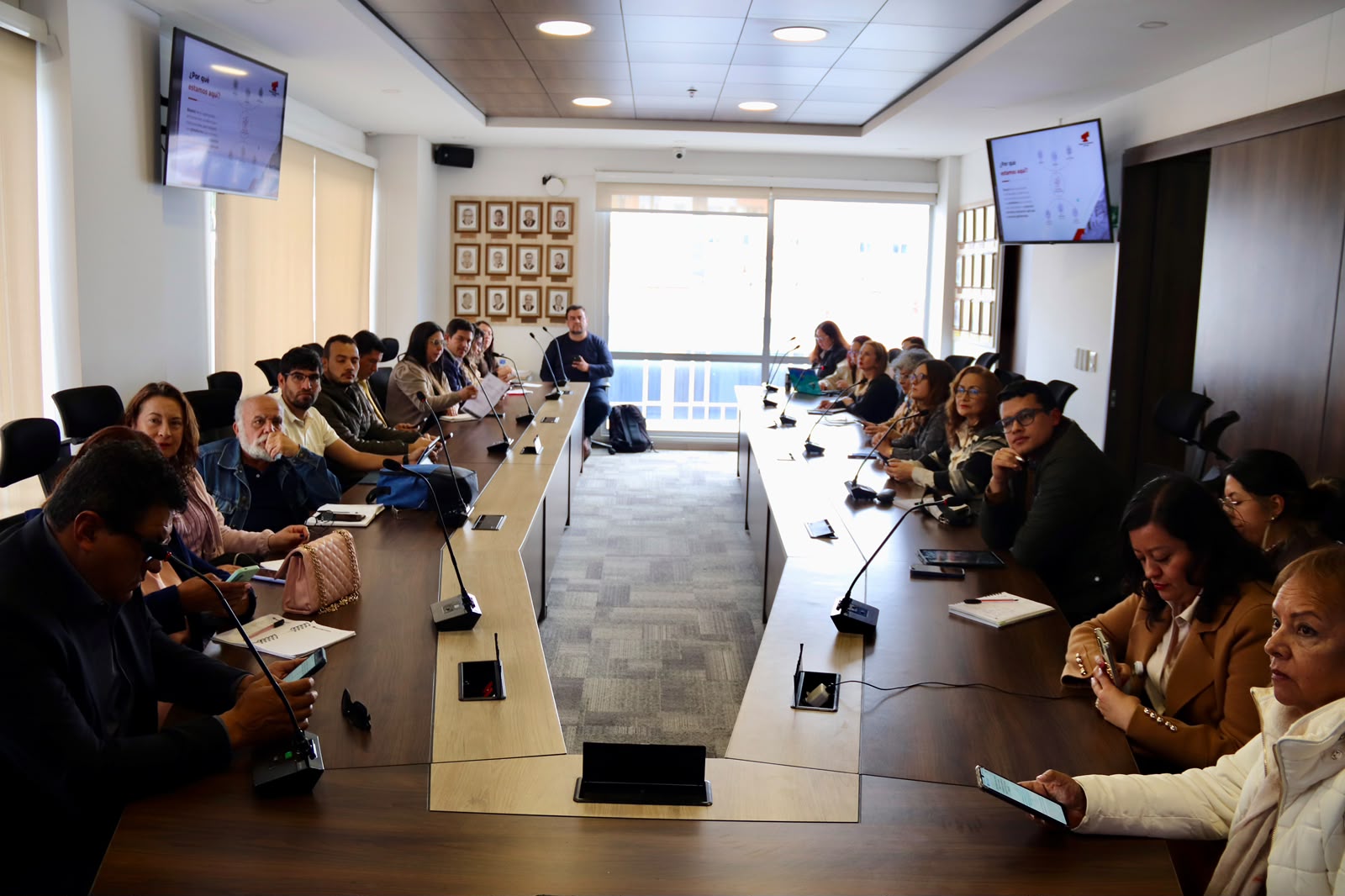 Las Siete Provincias de la CCT unen capacidades para acelerar la innovación y el crecimiento empresarial. La conformación del CUEE representa un paso significativo hacia el fortalecimiento de un modelo de gobernanza basado en la cooperación entre la academia, el sector productivo y el Estado.